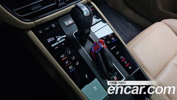 Porsche Macan 2022, фото 11