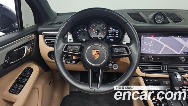 Porsche Macan 2022, фото 18