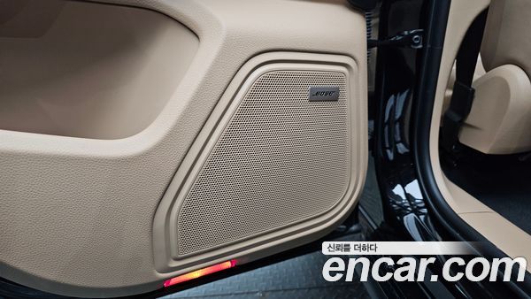 Porsche Macan 2022, фото 33