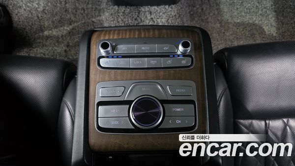 Kia K9 2022, фото 23