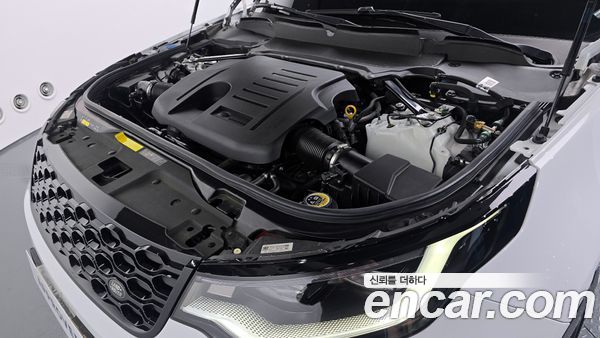 Land Rover Discovery 2023, фото 6