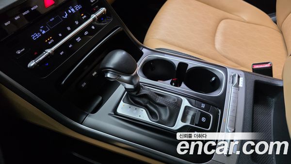 Kia Carnival 2022, фото 12