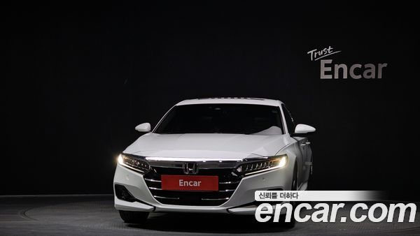 Honda Accord 2022, фото 3