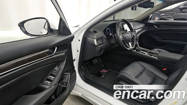 Honda Accord 2022, фото 13