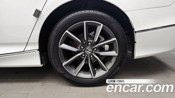 Honda Accord 2022, фото 7