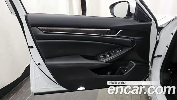 Honda Accord 2022, фото 14
