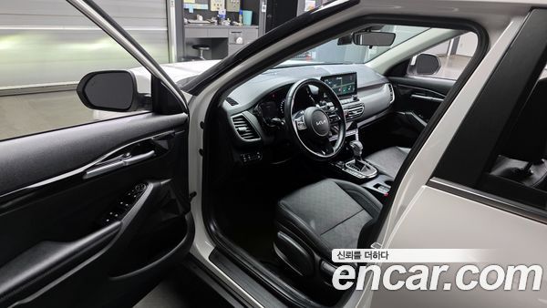 Kia Seltos 2023, фото 10