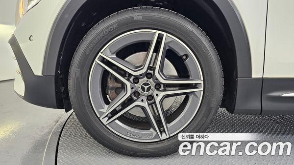 Mercedes-Benz GLB 2021, фото 5