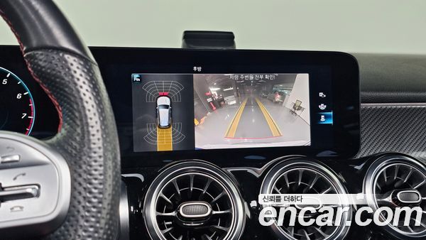 Mercedes-Benz GLB 2021, фото 14