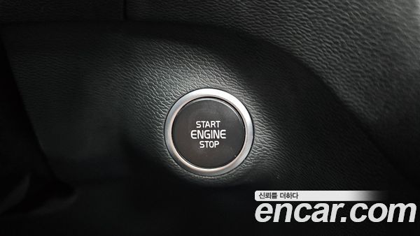 Volvo XC40 2025, фото 29