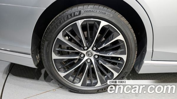 Lexus LS 2022, фото 5