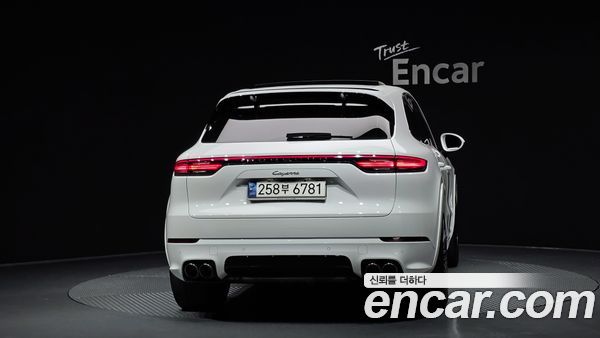 Porsche Cayenne 2021, фото 4