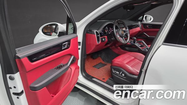 Porsche Cayenne 2021, фото 13