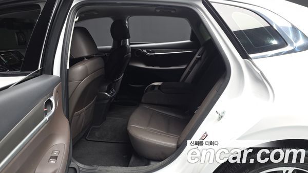 Hyundai Grandeur 2021, фото 16