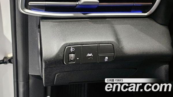 Hyundai Elantra 2021, фото 21