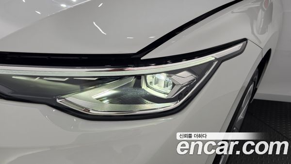 Volkswagen Golf 2025, фото 8