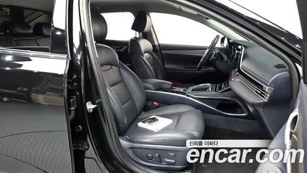 Hyundai Grandeur 2022, фото 16