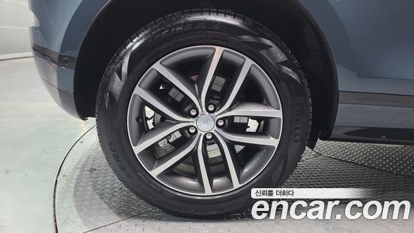 Land Rover Range Rover Evoque 2025, фото 5
