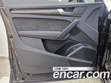 Audi SQ5 2023, фото 12