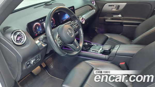 Mercedes-Benz GLB 2021, фото 14