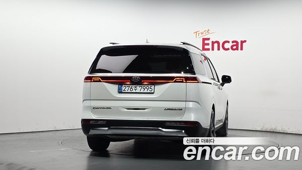 Kia Carnival 2021, фото 4