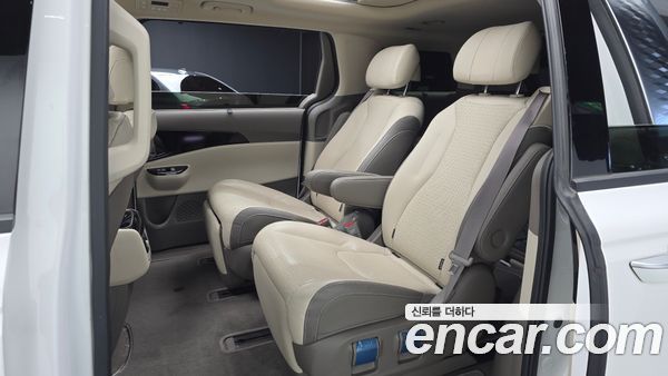 Kia Carnival 2021, фото 18