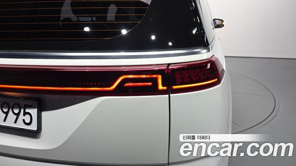 Kia Carnival 2021, фото 9