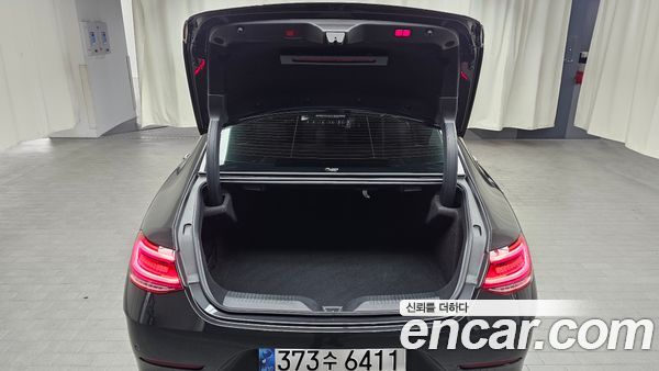 Mercedes-Benz CLS 2021, фото 16