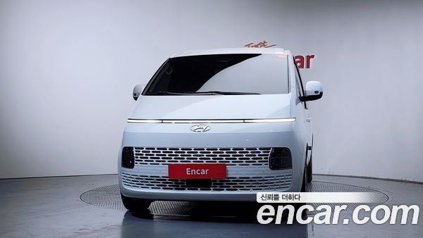 Hyundai Staria 2023, фото 4