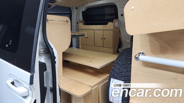Hyundai Staria 2023, фото 12