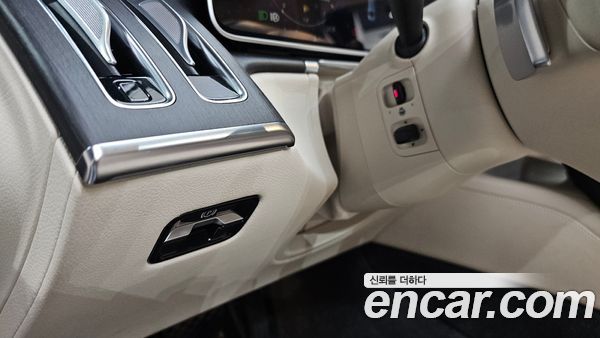 Mercedes-Benz S-Class 2021, фото 16