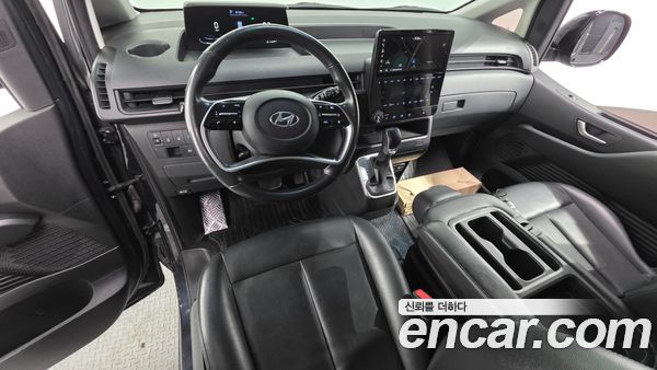 Hyundai Staria 2023, фото 10