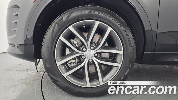 Land Rover Discovery Sport 2025, фото 9