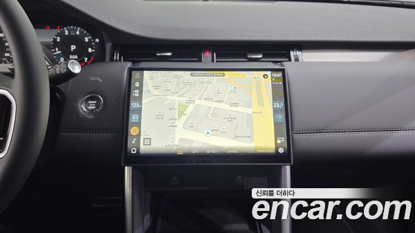 Land Rover Discovery Sport 2025, фото 14