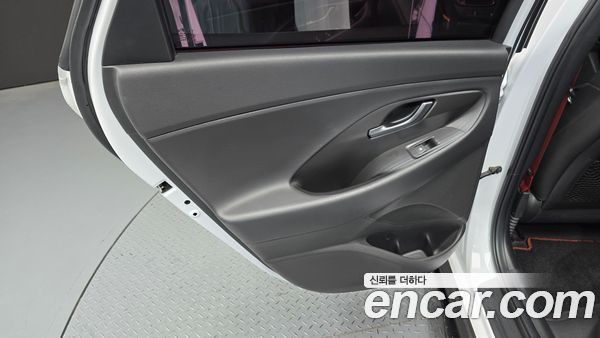 Hyundai i30 2020, фото 15