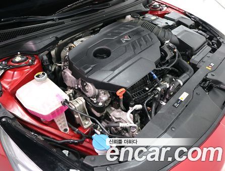 Hyundai Elantra 2022, фото 6