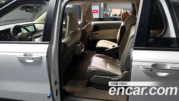 Kia Carnival 2023, фото 16