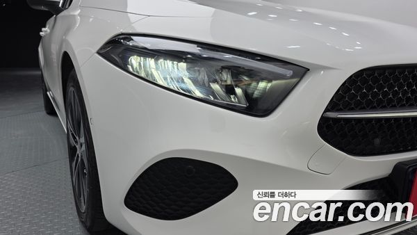 Mercedes-Benz A-Class 2024, фото 8