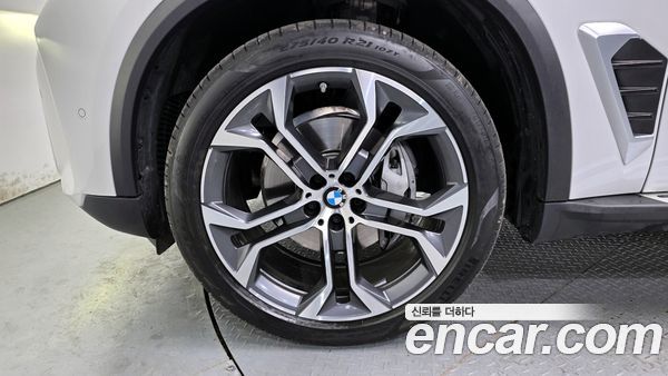BMW X5 2025, фото 4