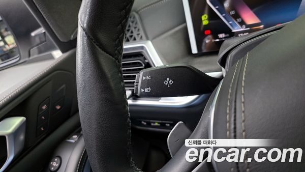 BMW X5 2025, фото 29