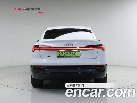 Audi Q8 e-tron 2024, фото 4