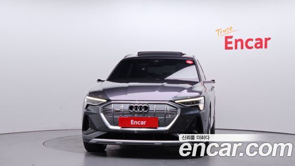 Audi e-tron 2021, фото 3