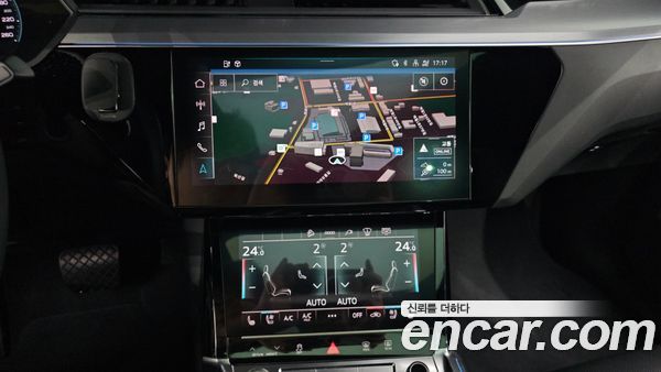 Audi e-tron 2021, фото 21