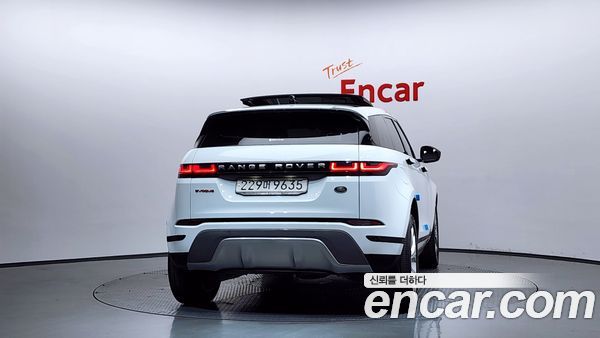 Land Rover Range Rover Evoque 2022, фото 4