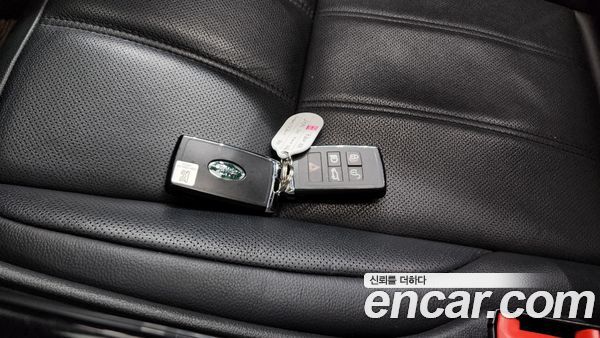 Land Rover Range Rover Evoque 2022, фото 15