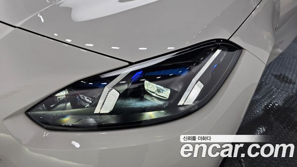 BMW 1 Series 2025, фото 8