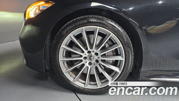 Mercedes-Benz S-Class 2022, фото 4