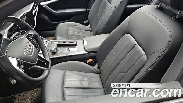 Audi A6 2021, фото 29