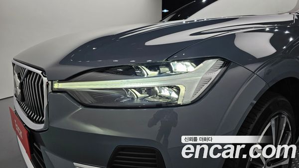 Volvo XC60 2022, фото 8