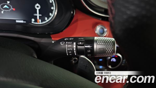 Genesis GV70 2021, фото 24